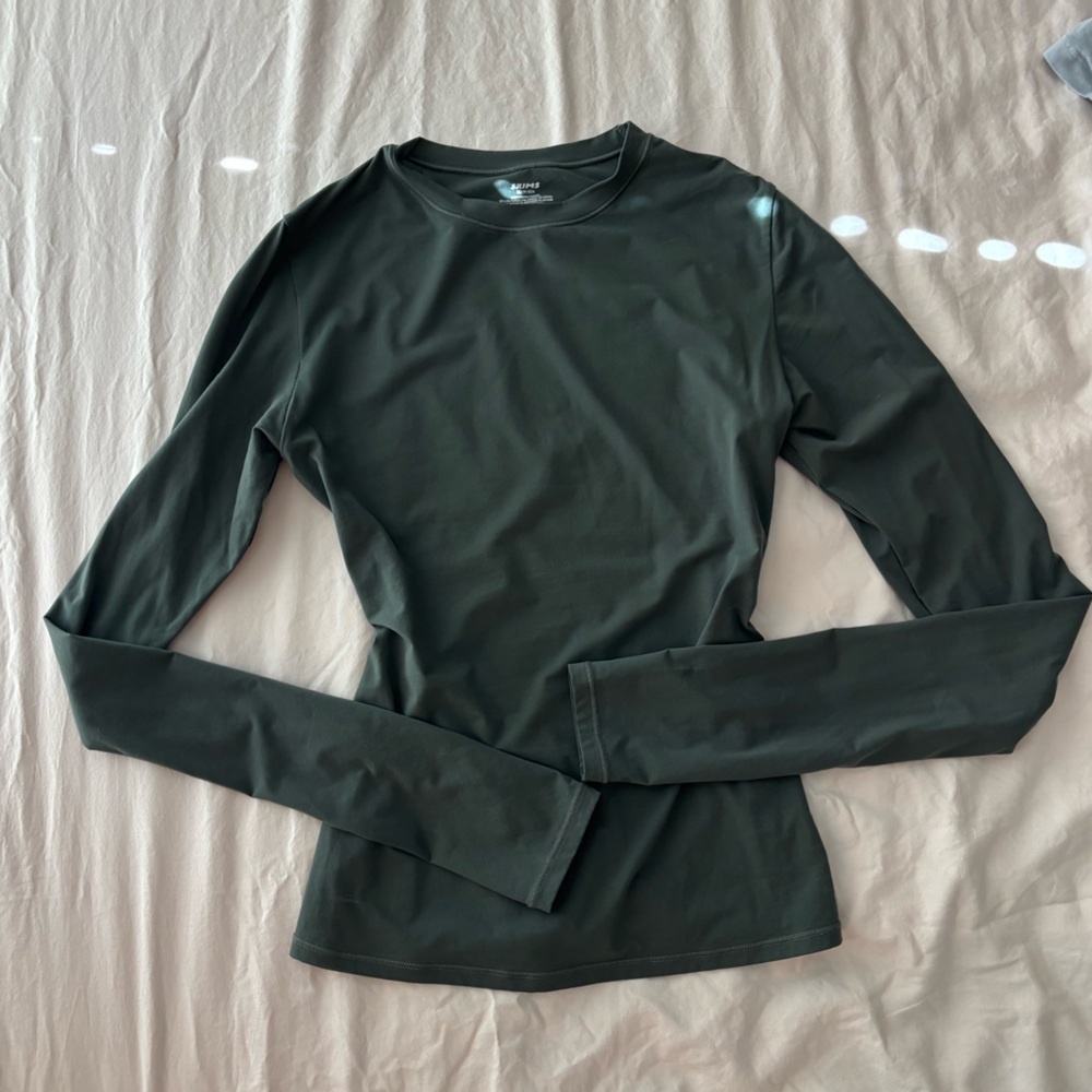 SKIMS Fits Everybody Long Sleeve T-Shirt - Dark green